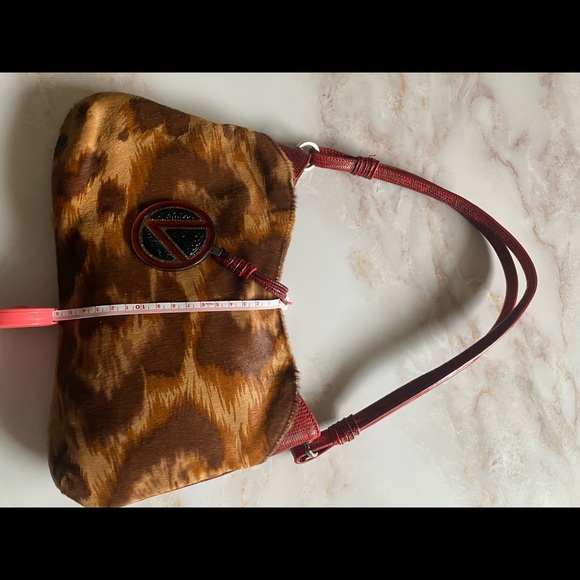 Valentino Garavani Shoulder bag - Picture 5 of 13